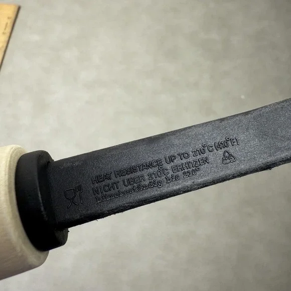 Nylon Slotted Spoon Wood Handle Heat Resistant 210C 410F Kitchen Tool Black - Picture 7 of 7